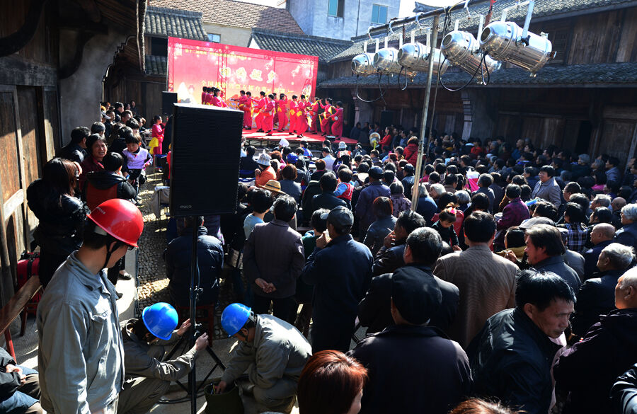 嵊州服务中国民间越剧节