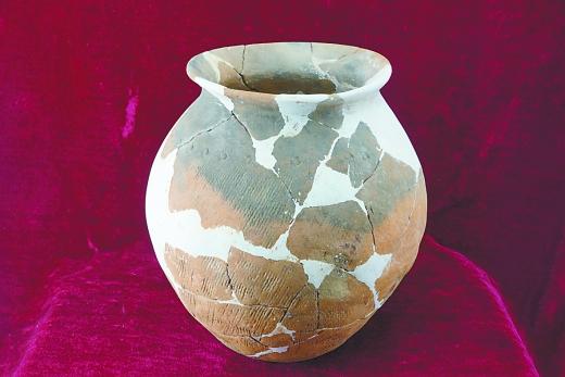 重庆发掘出唐宋古城 陶制下水管连通居民家-历