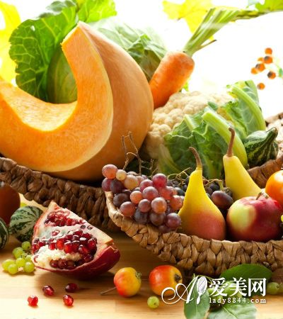 饮食养生:夜猫子必吃8种水果补青春-夜猫子,维