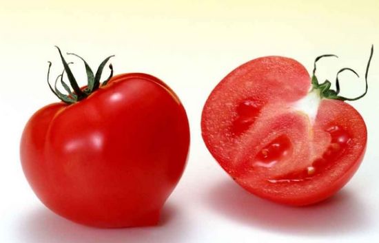 用脑过度吃番茄和木瓜 13种水果治愈小毛病-小