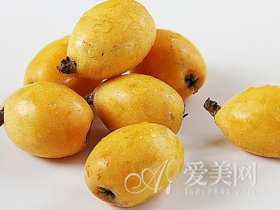 用脑过度吃番茄和木瓜 13种水果治愈小毛病-小