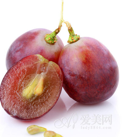 用脑过度吃番茄和木瓜 13种水果治愈小毛病-小