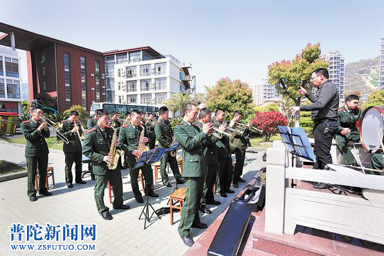 “红门军乐队”奏响警营