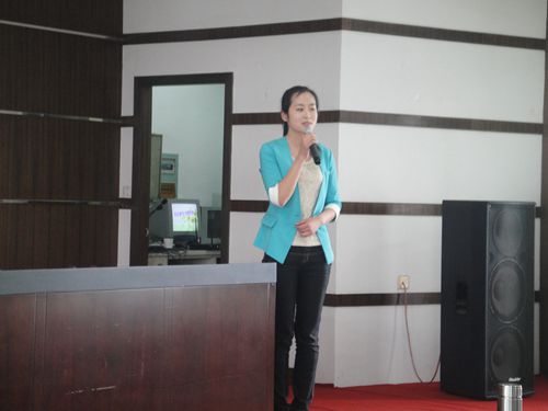 桐乡市中学教育智慧演讲比赛在桐乡一中举行