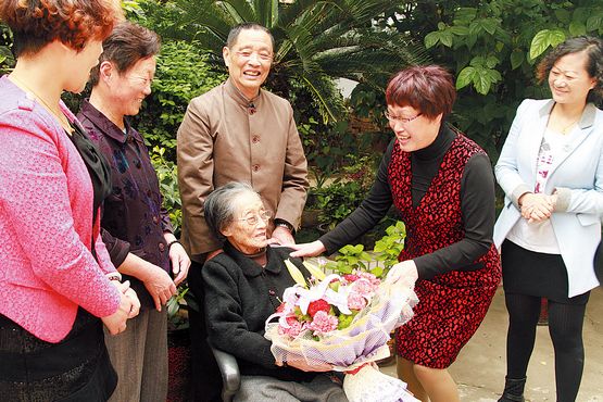 鲜花送母亲