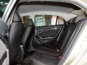 ����B90 2012��2.0L�ֶ�������