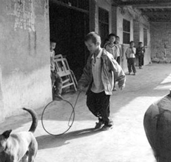 一样的"六一" 不一样的童年