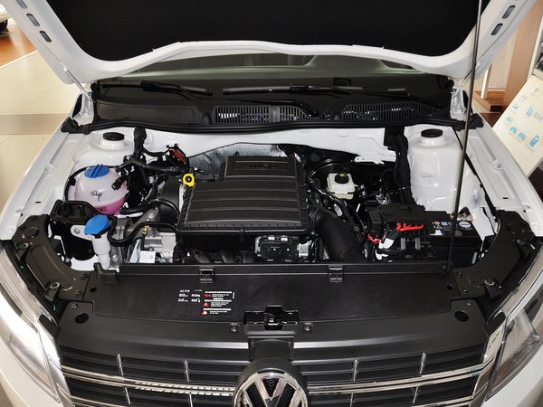 �Ϻ�����  1.6L �Զ� �������ֲ���д