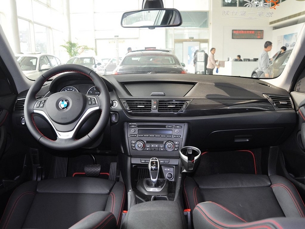 ��������  sDrive20i 2.0T �п�̨����