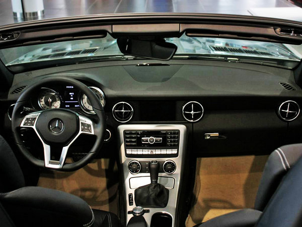 ����(����)  SLK200 1.8T �п�̨����