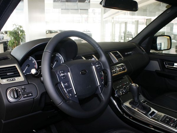 ·��  5.0 V8 NA �п�̨���