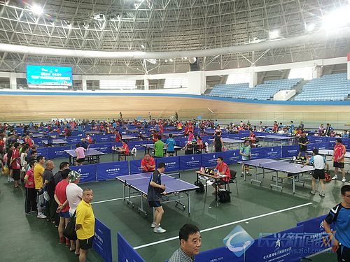 首届长三角快乐乒乓网积分赛开打 600余选手激