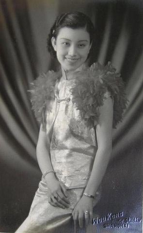 民国10大传奇<em>才女</em>令人惊艳的如花美照-传奇,才