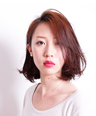方脸适合什么<em>头发</em>颜色-<em>亚麻色</em>,<em>深棕色</em>,红棕色-