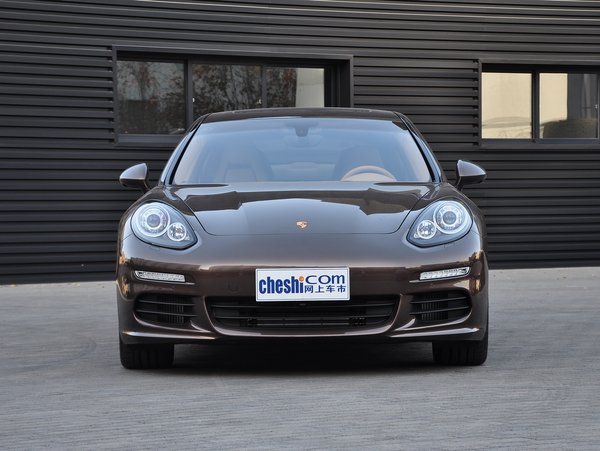 ��ʱ��  3.0T DCT ��ͷ�����ӽ�