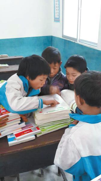 深山小学代课教师打零工 学生贫寒面临失学--金