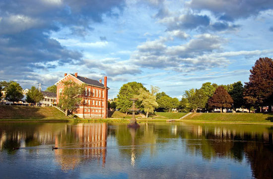 康州神秘镇 美国15座如画度假小镇-新英格兰