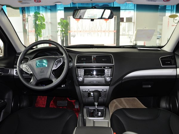 ��������  2.0L �Զ� �п�̨����
