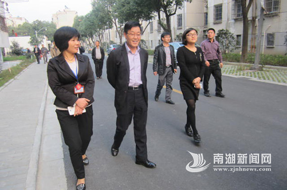 区政协对区住建局提案办理工作开展民主评议-