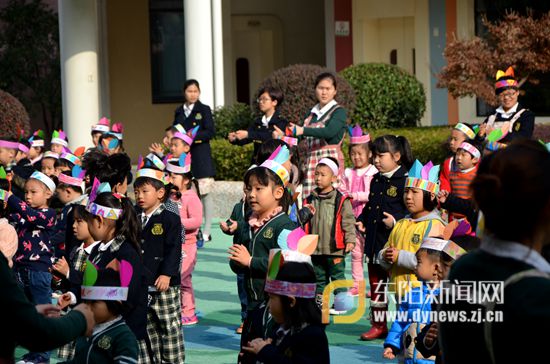 印第安小朋友齐聚中天国际幼儿园,欢度感恩节