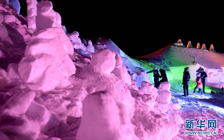 冰雪“城堡”