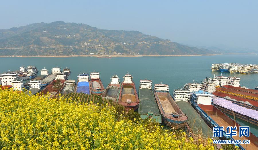 三峡南线船闸停航检修