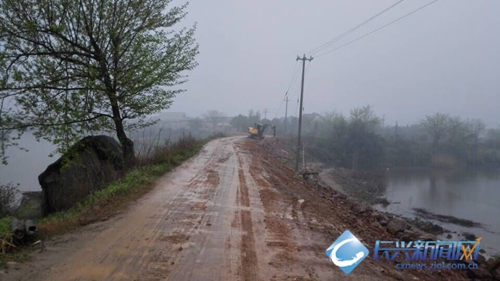 加快斗堤内塘砌石工作确保安全渡汛(图)-1