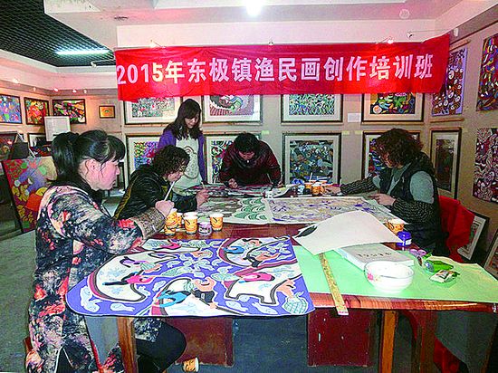 东极渔嫂创作渔民画