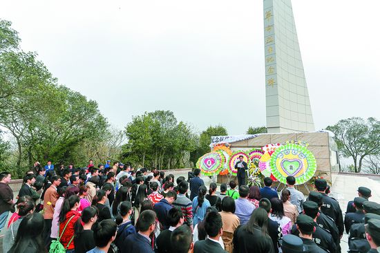 清明时节 缅怀先烈