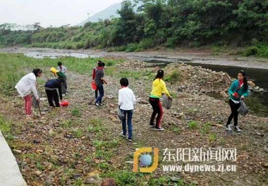 虎鹿镇校:唱响《大禹纪念歌》 红领巾们在行动