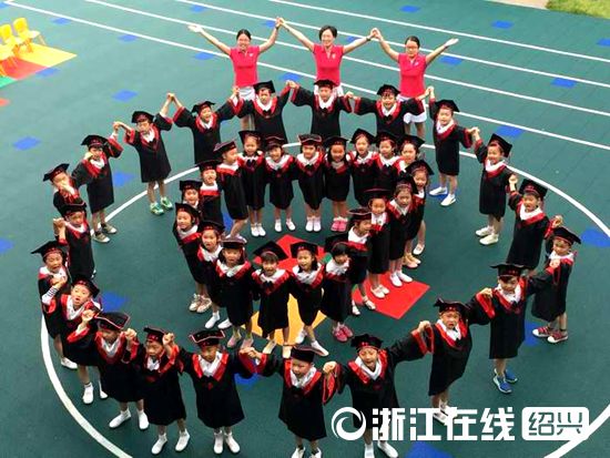 五爱校园首次尝试 创意 拍摄 毕业照 - 创意 , 幼儿 ,毕