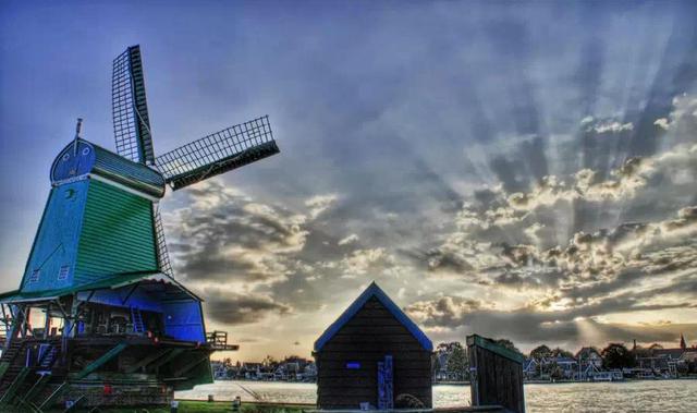 到了夏威夷 才知道<em>女人</em>,可以不必<em>买胸罩</em>--长兴