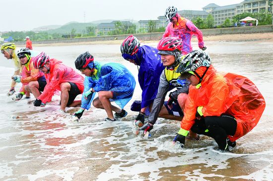 为国际海岛旅游大会召开祈福