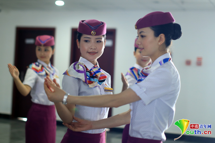 实拍美女