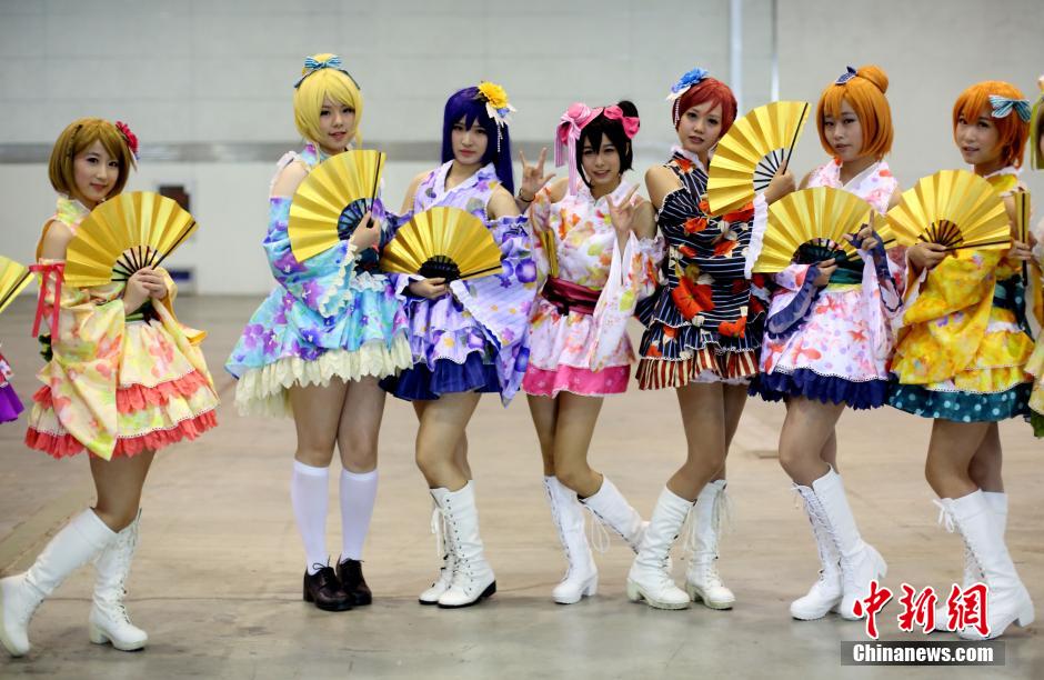 Cosplay爱好者齐聚南京