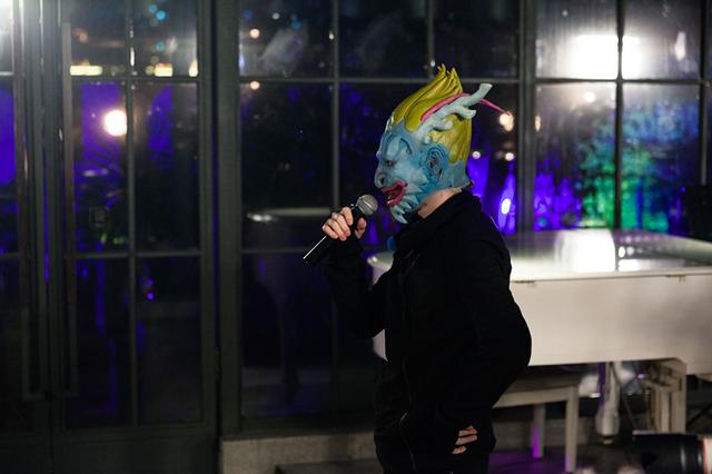 相亲遭富二代踢馆 好声音张玮唱<em>high歌</em>迎战-