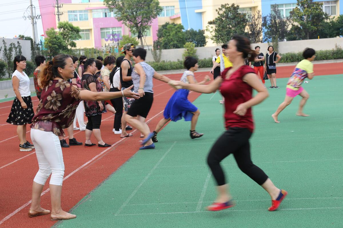 城北:计生趣味运动会 赛出妇女健康风采