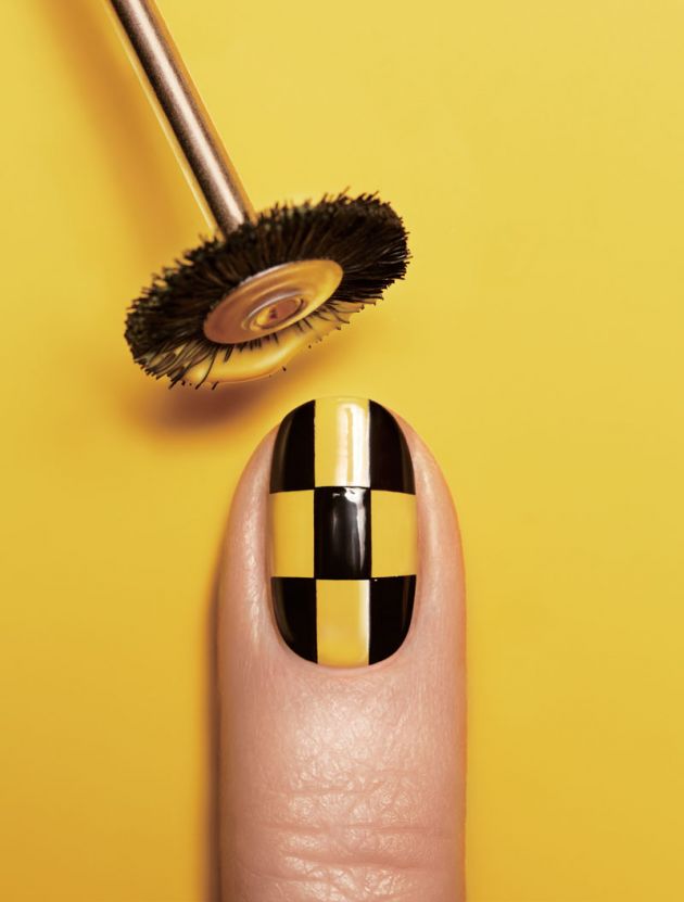 美甲狂必看 几何色块就是这么时髦!