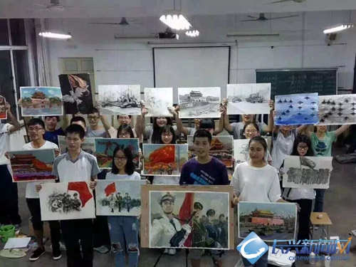 长兴县金陵高中学生:盛世大阅兵 学生绘画来相