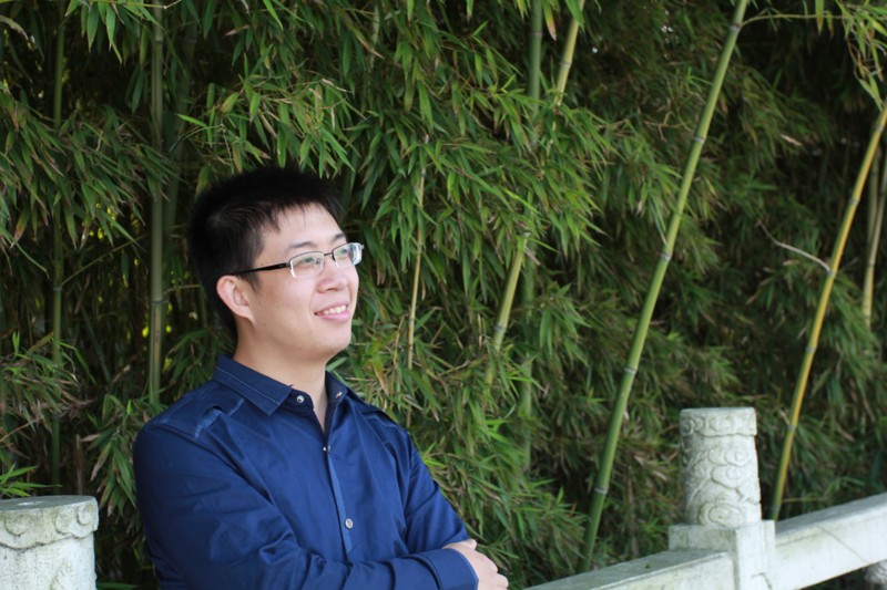 龙游学子攻读中国首个科幻博士 从小就是科幻迷--龙游新闻网