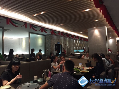 国庆期间长兴餐饮业生意火爆(图)