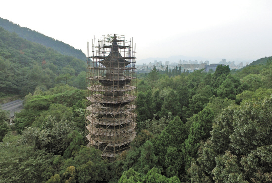 位于黄岩九峰公园的瑞隆感应塔距今已有1000多年,属全国重点文物保护