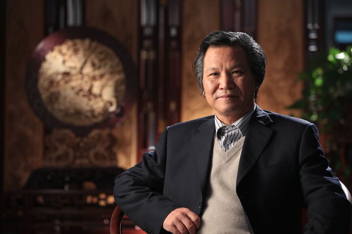 央视中文国际频道采访东阳木雕大师陆光正