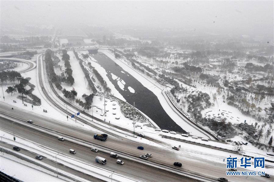 ��ԭ�ս���ѩ