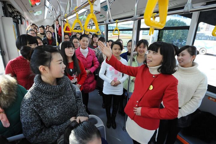 金华BRT2号线开通在即 站勤人员个个百里