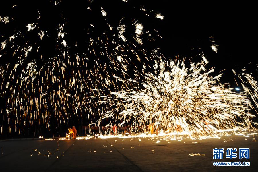 铁树银花迎新春