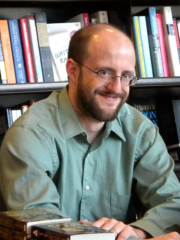 小说作家黄易病逝_收入支出表格模板_小说作家收入