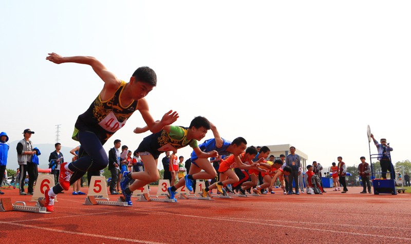 第二十届中小学生田径运动会举行-田径运动会