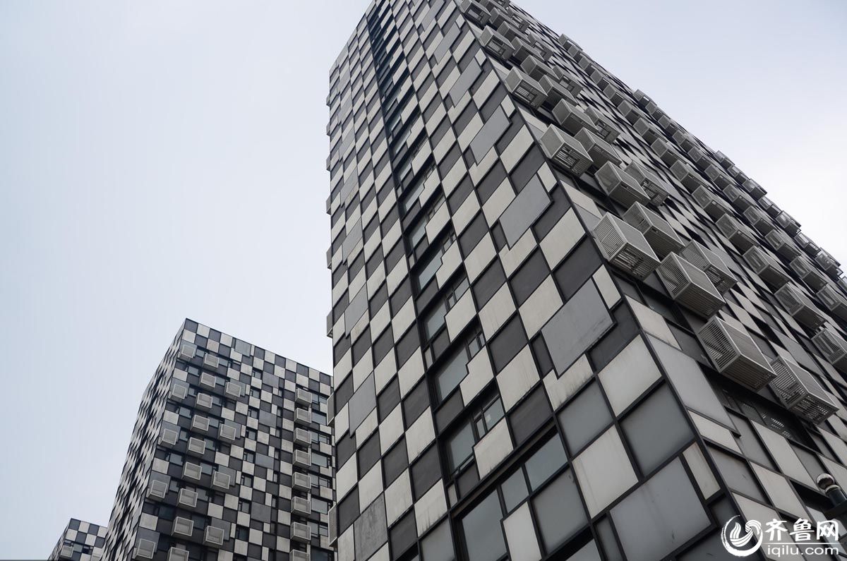 ���Ͻ�ͷ�֡�����¥��