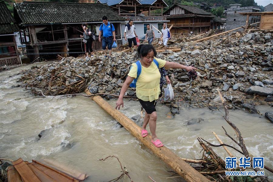 贵州:探访重灾区九潮镇